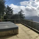 Romantic Getaway Amazing Views - New Large Veranda וילה *